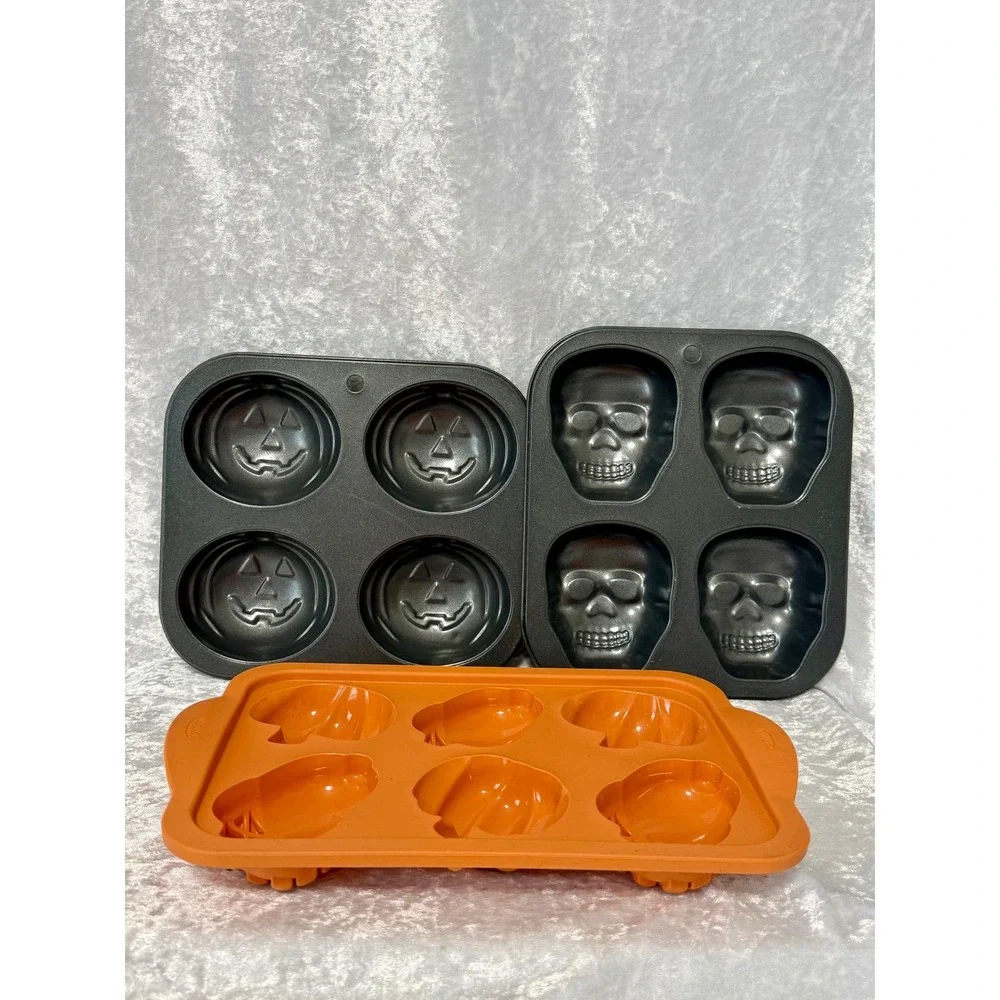 Halloween Baking Pan Set Skull Jack-O-Lantern Pumpkin Acorn Silicone Metal 3pc